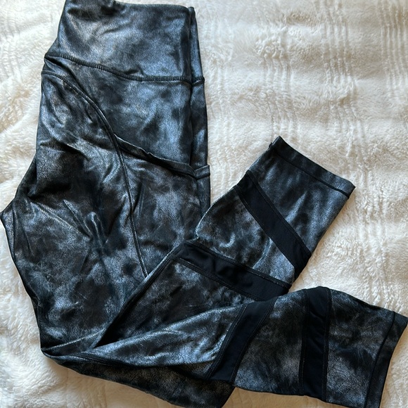 ZYIA metallic leggings - Picture 1 of 5
